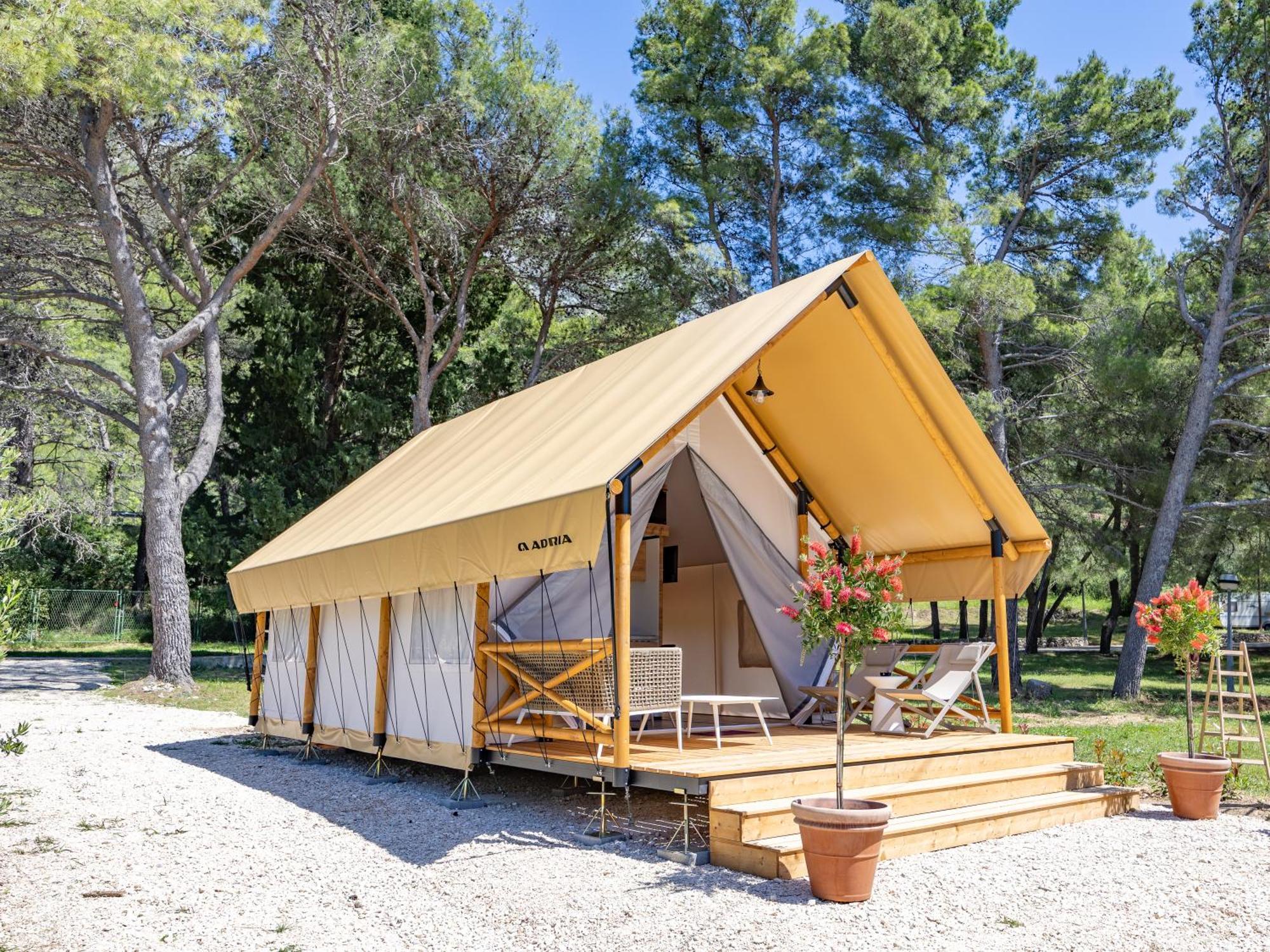 Camp Dole Zivogosce - Mobile Home And Glamping Tent المظهر الخارجي الصورة