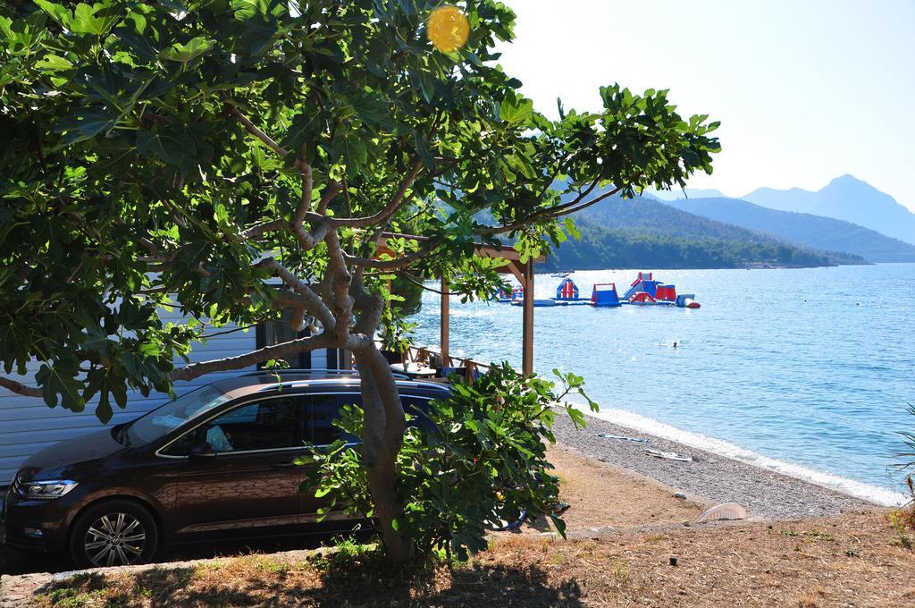 Camp Dole Zivogosce - Mobile Home And Glamping Tent المظهر الخارجي الصورة